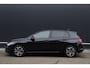 Volkswagen Golf 1.0 TSI 110pk United Life Business Stoel/Stuur verwarming Navi Clima Sfeerverlichting CarPlay Getint glas Parkeersensoren
