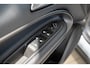 Jeep Avenger 1.2 e-Hybrid Altitude | Lederen bekleding | Voorruit verwarming | Navigatie | El. Achterklep | El. Stoelverstelling | Stoelverwarming |