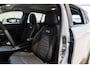 Jeep Avenger 1.2 e-Hybrid Altitude | Lederen bekleding | Voorruit verwarming | Navigatie | El. Achterklep | El. Stoelverstelling | Stoelverwarming |