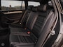 Volkswagen Passat Variant 1.6 TDI DSG Highline R-Line Facelift Leder Virtual Cockpit LED ACC Harman/Kardon ergoComfort Navigatie Apple CarPlay Android Auto Trekhaak Stoelverwarming 17"
