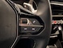 Peugeot 2008 1.2 Hybrid 145 GT Automaat | Climate Control | Elek. Verstelbare Voorstoelen + Massage, Geheugen & Verwarming | Full Map Navigatie | Apple Carplay / Android Auto | 360 Camera | Parkeersensoren | Bekleding Half Leder/Alcantara