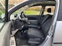 Daihatsu Sirion 2 1.3-16V Comfort 5-Drs Airco Electric pakket Audio/CD LMV 16" ABS Getint glas Colorpakket Dealeronderhoud Nw Apk!