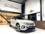 Volkswagen T-Roc 1.5 TSI R-Line/ Camera/ Keyless/ 19''LMV/ IQ LED