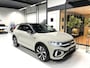 Volkswagen T-Roc 1.5 TSI R-Line/ Camera/ Keyless/ 19''LMV/ IQ LED