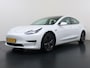 Tesla Model 3 SR+ 325PK Trekhaak Lmv 18" AutoPilot FSD Leder Pano-dak Adaptive-Cruise Camera's Elektr.-Stuur+Stoelen+Spiegels+Geheugen+Easy-Entry+Verwarmde stoelen Park assistent Pdc WIFI Lane-Assist Speed-Assist SOH 92% Navi LED Comfortstoelen ACC DAB Voorverwarmen interieur via App Keyless One-Pedal-Drive 1e Eigenaar Origineel Nederlandse Auto