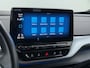 Volkswagen ID.4 Pro 77kWh SOH 95% Trekhaak 19" Adap.Cruise Apple Carplay Android Auto Navi Ecc Pdc Stoel+Stuurverwarming Lmv Led Comfort Pakket Bluetooth 1e Eigenaar Origineel Nederlandse Auto 1.000 KG trekvermogen