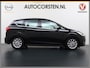 Ford C-Max T 126PK Pano-dak Trekhaak Camera Navi Ecc Cruise Control Pdc Titanium Voorruitverwarming Elek.Achterklep Licht-/regensensor Lmv 16" Super compleet € 32.000 nieuw 1200kg trekvermogen