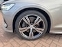 Volvo V60 2.0 T6 AWD Inscription | Adaptieve Cruise Control | Schuif -/ Kanteldak | Trekhaak | Standkachel | Head-Up Display | Stuur + Stoelverwarming | Keyless | Memory | Apple CarPlay/Android Auto |