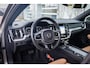 Volvo V60 2.0 T6 AWD Inscription | Adaptieve Cruise Control | Schuif -/ Kanteldak | Trekhaak | Standkachel | Head-Up Display | Stuur + Stoelverwarming | Keyless | Memory | Apple CarPlay/Android Auto |