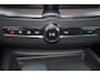 Volvo XC60 T6 Plug-in hybrid AWD Business Edition - FACELIFT - Adaptive Cruise Control - 360 graden camera - Google Infotainment - Harman Kardon Audio - Verwarmbaar stuurwiel - Verwarmbare voorstoelen - Verwarbare achterbank