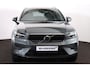 Volvo XC40 B3 Core Business Edition - Intellisafe Assist/Surround - Harman Kardon Audio - Verwarmbare voorstoelen - Verwarmbaar stuurwiel - Getint glas - 18' LMV