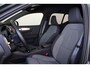 Volvo XC40 B3 Core Business Edition - Intellisafe Assist/Surround - Harman Kardon Audio - Verwarmbare voorstoelen - Verwarmbaar stuurwiel - Getint glas - 18' LMV