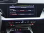 Audi A3 Sportback 35 TFSI S-Line | Navigatie | Camera | Carplay | Stoelverwarming | 17'' |