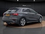 Audi A3 Sportback 35 TFSI S-Line | Navigatie | Camera | Carplay | Stoelverwarming | 17'' |