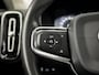 Volvo XC40 1.5 T5 Recharge Inscription 262Pk Automaat (PANORAMADAK, APPLE CARPLAY, LEDER, STUUR/STOELVERWARMING, TREKHAAK, CAMERA, KEYLESS, GETINT GLAS, ADAPTIVE CRUISE, ELEK ACHTERKLEP, NIEUWSTAAT)