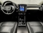 Volvo XC40 1.5 T5 Recharge Inscription 262Pk Automaat (PANORAMADAK, APPLE CARPLAY, LEDER, STUUR/STOELVERWARMING, TREKHAAK, CAMERA, KEYLESS, GETINT GLAS, ADAPTIVE CRUISE, ELEK ACHTERKLEP, NIEUWSTAAT)