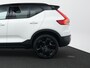 Volvo XC40 2.0 B4 Plus Black Edition Pixel LED | Panoramadak | Harman Kardon | Nubuck | Stoelverwarming V&A | Stuurwiel verwarming