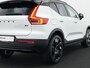 Volvo XC40 2.0 B4 Plus Black Edition Pixel LED | Panoramadak | Harman Kardon | Nubuck | Stoelverwarming V&A | Stuurwiel verwarming