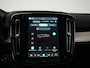 Volvo XC40 2.0 B4 Plus Black Edition Pixel LED | Panoramadak | Harman Kardon | Nubuck | Stoelverwarming V&A | Stuurwiel verwarming