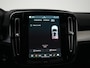 Volvo XC40 2.0 B4 Plus Black Edition Pixel LED | Panoramadak | Harman Kardon | Nubuck | Stoelverwarming V&A | Stuurwiel verwarming