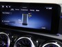 Mercedes-Benz A-klasse 250e Business Solution AMG | Panoramaschuifdak | Head-up display | Premium Plus | Stoelverwarming | 360° camera |