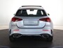 Mercedes-Benz A-klasse 250e Business Solution AMG | Panoramaschuifdak | Head-up display | Premium Plus | Stoelverwarming | 360° camera |