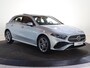 Mercedes-Benz A-klasse 250e Business Solution AMG | Panoramaschuifdak | Head-up display | Premium Plus | Stoelverwarming | 360° camera |