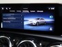 Mercedes-Benz A-klasse 250e Business Solution AMG | Panoramaschuifdak | Head-up display | Premium Plus | Stoelverwarming | 360° camera |