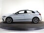 Mercedes-Benz A-klasse 250e Business Solution AMG | Panoramaschuifdak | Head-up display | Premium Plus | Stoelverwarming | 360° camera |