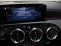 Mercedes-Benz A-klasse 250e Business Solution AMG | Panoramaschuifdak | Head-up display | Premium Plus | Stoelverwarming | 360° camera |