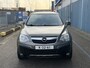 Opel Antara 2.0 CDTi Cosmo Inruilauto’s tegen vaste prijzen. Voor meer info: 0638140850 Bij de verkoop van gebruikte voertuigen door CD-Cars wordt geen standaard garantie verstrekt. De koper aanvaardt het voertuig in de staat waarin het zich bevindt op het moment van aankoop