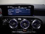 Mercedes-Benz A-klasse 250e Business Solution AMG | Panoramaschuifdak | Premium Plus | 19”AMG-velgen | Head-up display | Dodehoekassistent | Elektr. Stoelen met Memory |