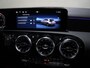 Mercedes-Benz A-klasse 250e Business Solution AMG | Panoramaschuifdak | Premium Plus | 19”AMG-velgen | Head-up display | Dodehoekassistent | Elektr. Stoelen met Memory |