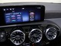 Mercedes-Benz A-klasse 250e Business Solution AMG | Panoramaschuifdak | Premium Plus | 19”AMG-velgen | Head-up display | Dodehoekassistent |