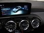 Mercedes-Benz A-klasse 250e Business Solution AMG | Panoramaschuifdak | Premium Plus | 19”AMG-velgen | Head-up display | Dodehoekassistent |