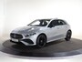 Mercedes-Benz A-klasse 250e Business Solution AMG | Panoramaschuifdak | Premium Plus | 19”AMG-velgen | Head-up display | Dodehoekassistent |