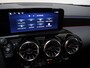 Mercedes-Benz A-klasse 250e Business Solution AMG | Panoramaschuifdak | Premium Plus | Head-up display | Dodehoekassistent |