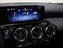 Mercedes-Benz A-klasse 250e Business Solution AMG | Panoramaschuifdak | Premium Plus | Head-up display | Dodehoekassistent |