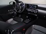 Mercedes-Benz A-klasse 250e Business Solution AMG | Panoramaschuifdak | Premium Plus | Head-up display | Dodehoekassistent |