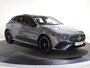 Mercedes-Benz A-klasse 250e Business Solution AMG | Panoramaschuifdak | Premium Plus | Head-up display | Dodehoekassistent |