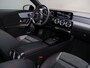 Mercedes-Benz A-klasse 180 Business Solution AMG | Panoramaschuifdak | Premium plus | Head-Up | Stoelverwarming | Achteruitrijcamera |  MULTIBEAM LED |