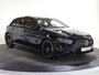 Mercedes-Benz A-klasse 180 Business Solution AMG | Panoramaschuifdak | Premium plus | Head-Up | Stoelverwarming | Achteruitrijcamera |  MULTIBEAM LED |