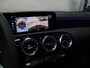 Mercedes-Benz A-klasse 250e Business Solution AMG | Panoramaschuifdak | Head-up display | Premium Plus | Stoelverwarming | 360° camera |