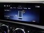Mercedes-Benz A-klasse 250e Business Solution AMG | Panoramaschuifdak | Head-up display | Premium Plus | Stoelverwarming | 360° camera |