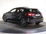 Mercedes-Benz A-klasse 250e Business Solution AMG | Panoramaschuifdak | Premium Plus | Head-up display | Dodehoekassistent |