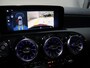 Mercedes-Benz A-klasse 250e Business Solution AMG | Panoramaschuifdak | Stoelverwarming | Achteruitrijcamera | MULTIBEAM LED | 19"inch AMG velgen |