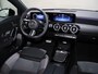Mercedes-Benz A-klasse 250e Business Solution AMG | Panoramaschuifdak | Premium Plus | 19”AMG-velgen | Head-up display | Dodehoekassistent |