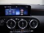 Mercedes-Benz A-klasse 250e Business Solution AMG | Panoramaschuifdak | Premium Plus | 19”AMG-velgen | Head-up display | Dodehoekassistent |