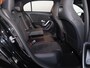 Mercedes-Benz A-klasse 250e Business Solution AMG | Panoramaschuifdak | Premium Plus | Head-up display | Dodehoekassistent |