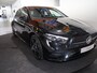 Mercedes-Benz A-klasse 250e Business Solution AMG | Panoramaschuifdak | Premium Plus | Head-up display | Dodehoekassistent |